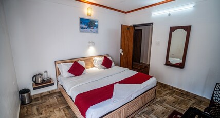 Mountain Golden Ray near Waterfall Mukteshwar Room Type - Double Deluxe