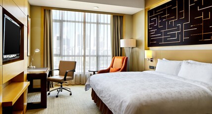 Crowne Plaza Ordos Room Type - 1 King Bed Standard