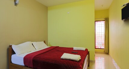 Greenyards Homestay | Rooms & Caretaker Room Type - Three bedroom cottage