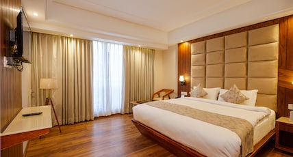 SVH A Centrally Heated/AC Luxury Boutique Hotel Room Type - Premium Room SVH A Centrally Heated/AC Luxury Boutique Hotel Room Type - Premium Room