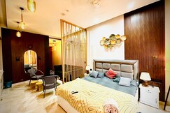 Best Couple Suite With balcony