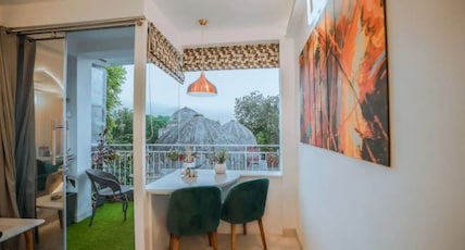 HKV Luxury Vibes Stay Room Type - Nirvana with Jacuzzi By Luxury Vibes Stay HKV Luxury Vibes Stay Room Type - Nirvana with Jacuzzi By Luxury Vibes Stay