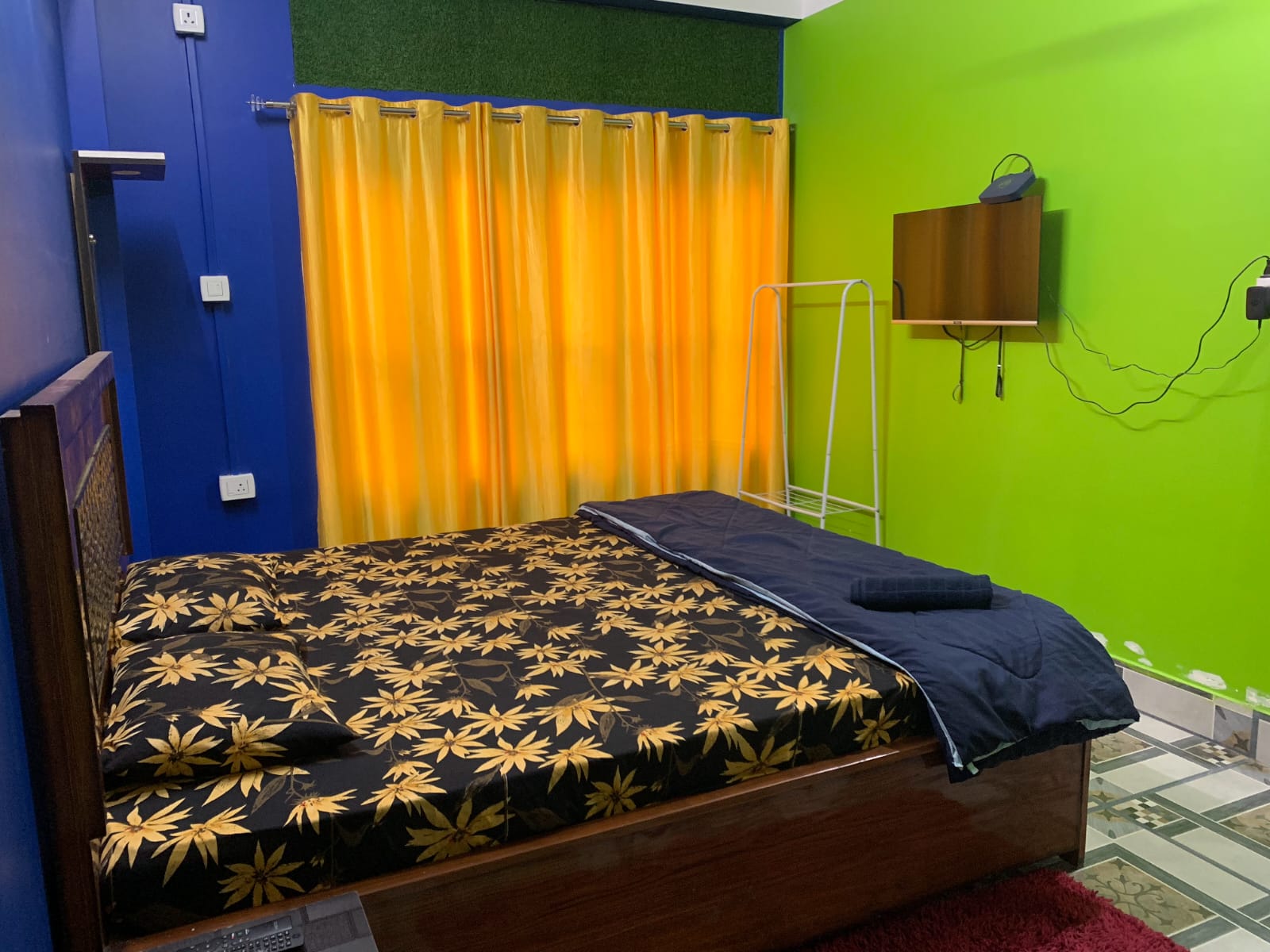 UB Homes | 1Min Walk From Rahman Institute - Tap to explore photos