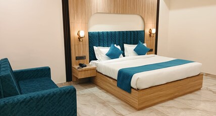 Hotel W Grand - A Boutique Hotel Room Type - Executive Room With Work Desk