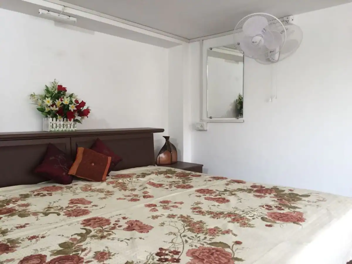 City Center House with Lovely Garden - First Floor - Tap to explore photos