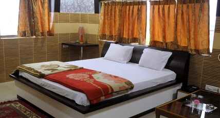 Hotel Vimsen Palace Room Type - Economy AC room