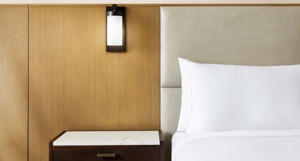 Hotel Santiago, Curio Collection by Hilton Room Type - 1 KING BED