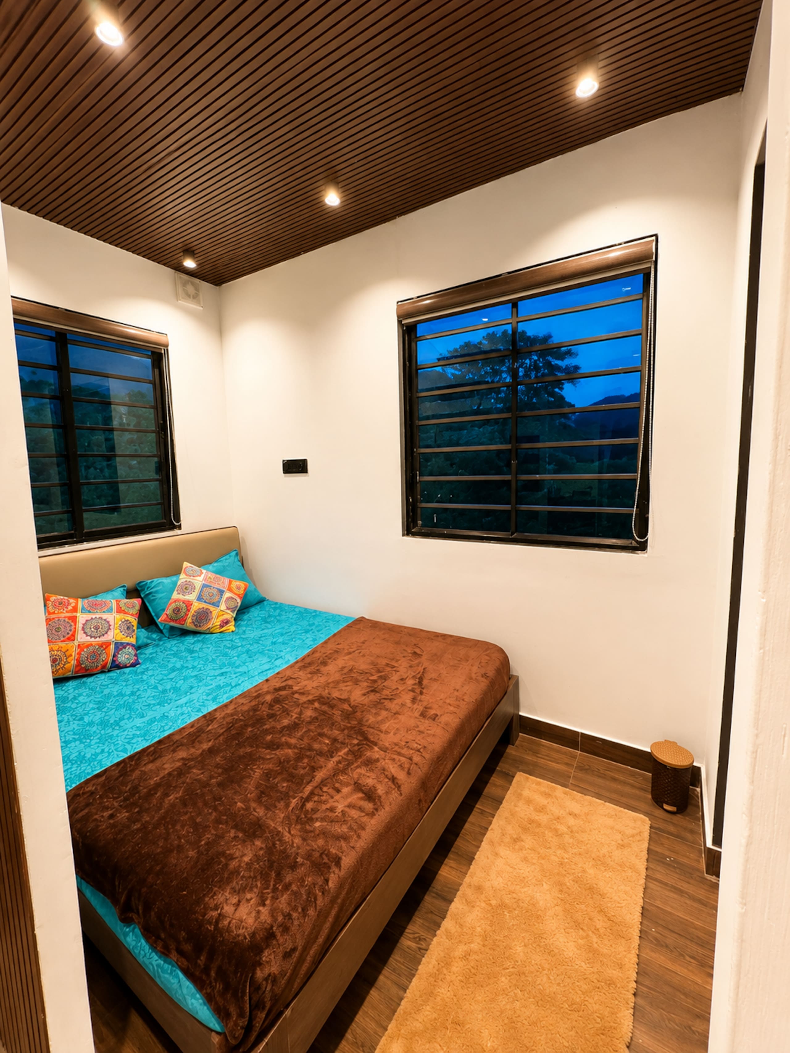 Primo 1bhk stay I Nilgiris hills By Homeyhuts - Tap to explore photos