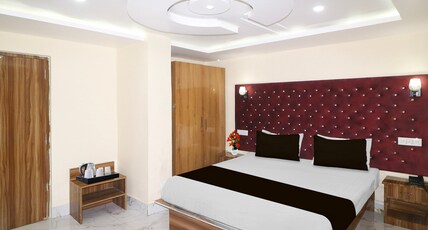 Super Townhouse Bank More Dhanbad Formerly Rise And Dine Room Type - Super Deluxe Room