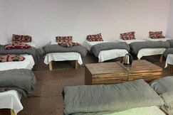 Teerthraj guest house