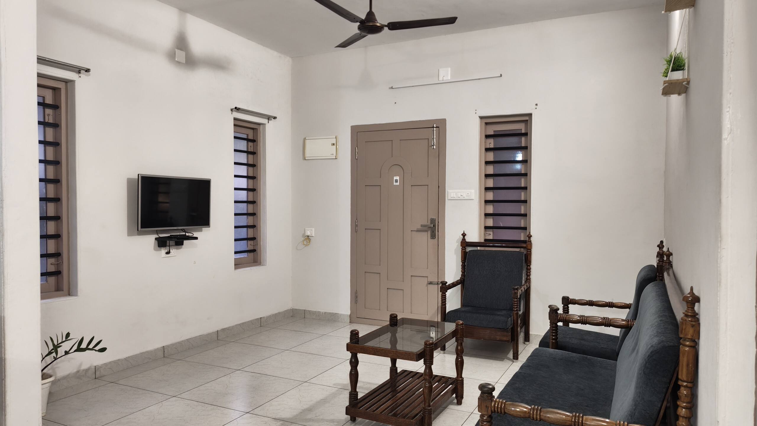 Cheruthodath Apartments B1 - Tap to explore photos