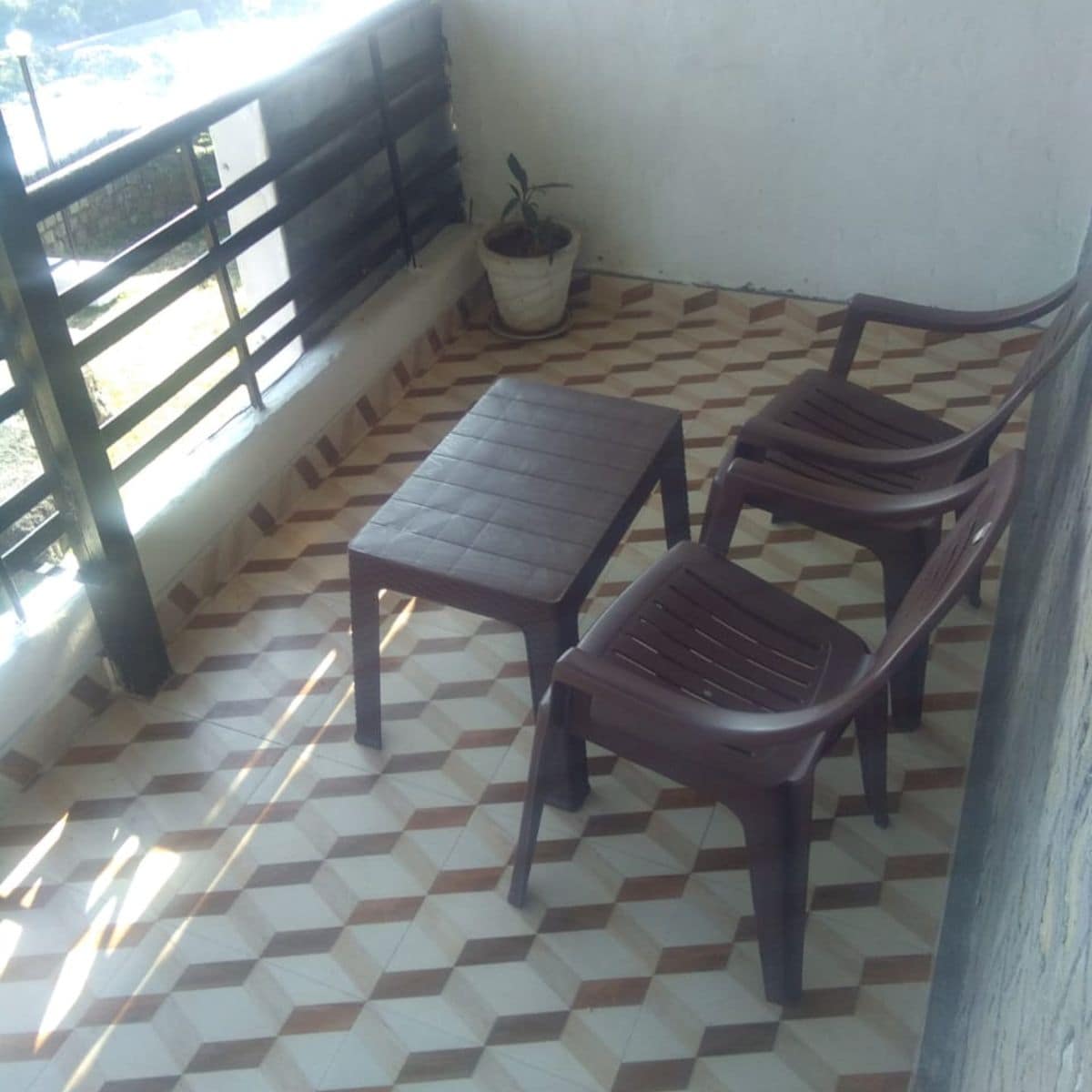 Hotel Yatri Niwas, Chamundaji (HPTDC) - Tap to explore photos