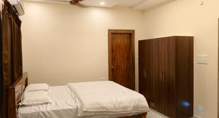 SUN INN Room Type - Deluxe Room