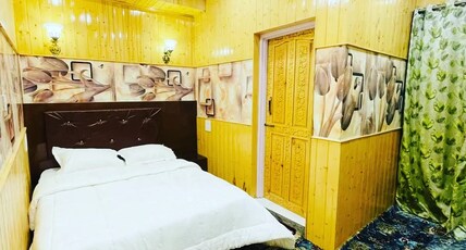 New kashmir inn Room Type - Standard Room 2