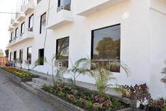 DND HOTEL AND RESORT