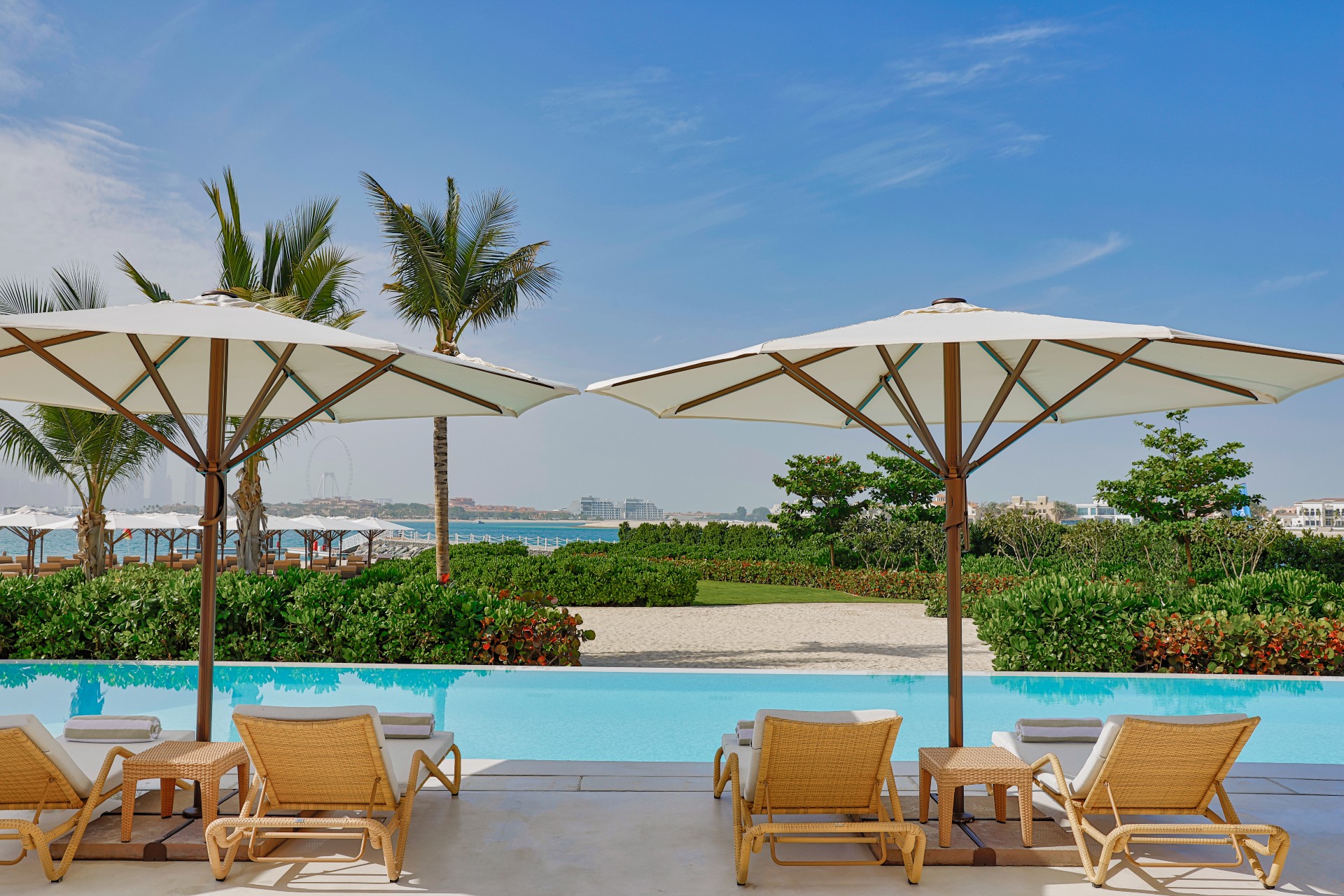 NH Collection Dubai The Palm - Tap to explore photos