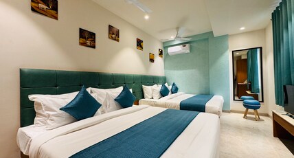 Hotel Rudhav Palace Room Type - Family Room