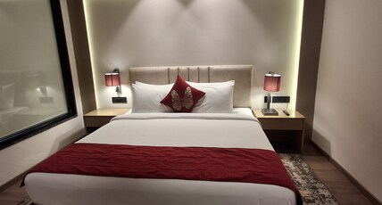 Rosastays Hansi Room Type - Suite with Living Room