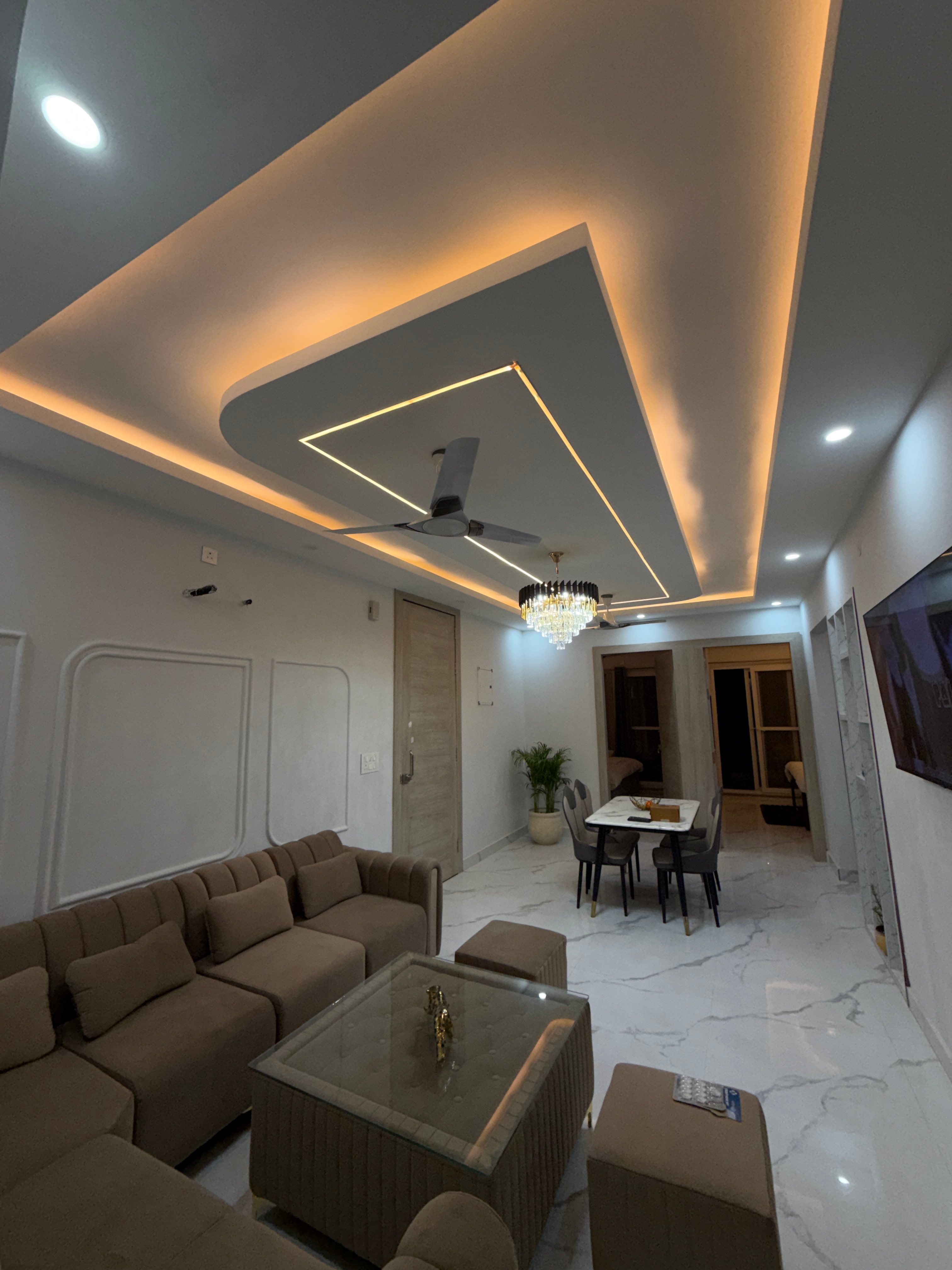 The Snugg Nest Luxury 4 BHK Apartment - Tap to explore photos