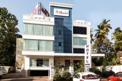 HOTEL HIGHWAY CASTLE