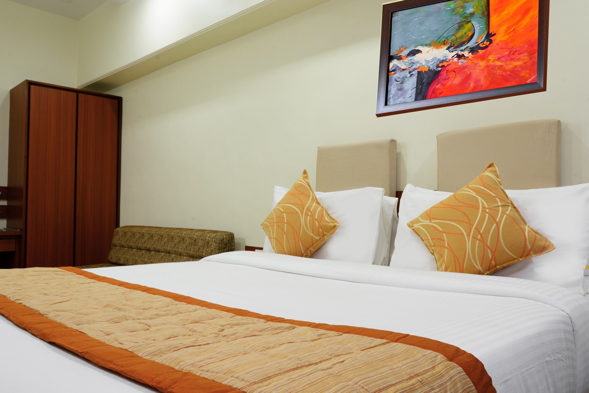 Valley View Beacon Resort Mahabaleshwar - Tap to explore photos
