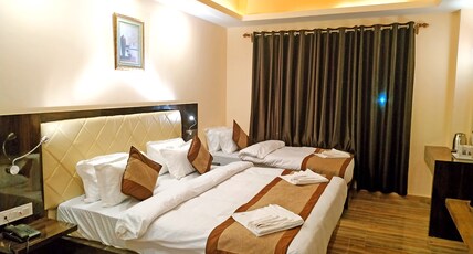 Garden Retreat Hotel Room Type - Super Deluxe Triple (Mountain View) Garden Retreat Hotel Room Type - Super Deluxe Triple (Mountain View)