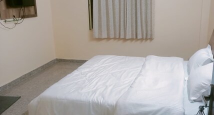 Hotel ELITE CHHATARPUR Room Type - Super Deluxe AC Room