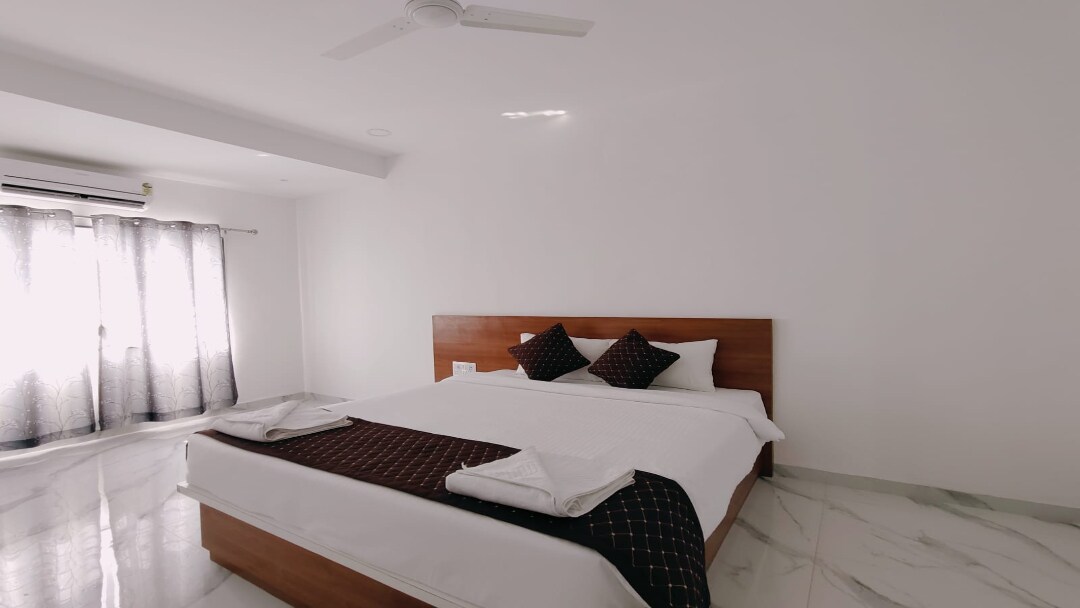 Hotel Aditya Inn - Tap to explore photos