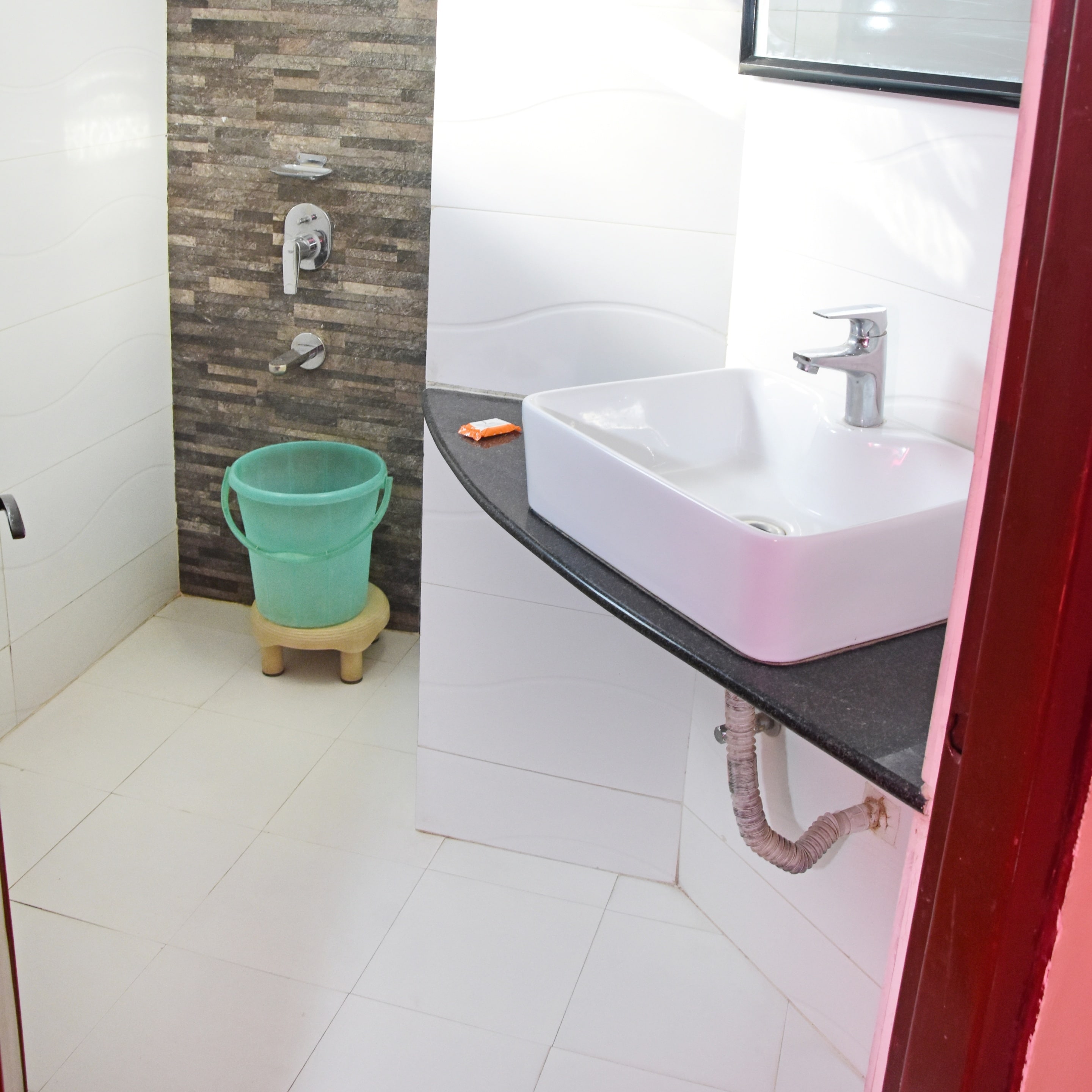 Park Hotel - Tap to explore photos