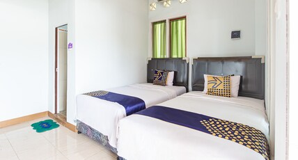 Hotel O Delta Bnb Residence Syariah Room Type - SPOT ON NON AC Twin