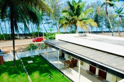 CHERAI NATURAL BEACH