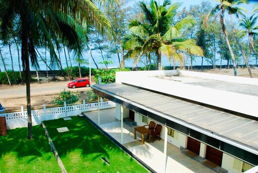 CHERAI NATURAL BEACH