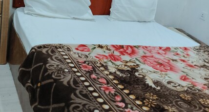 Ramesht Paying guest house Room Type - Bedroom 2