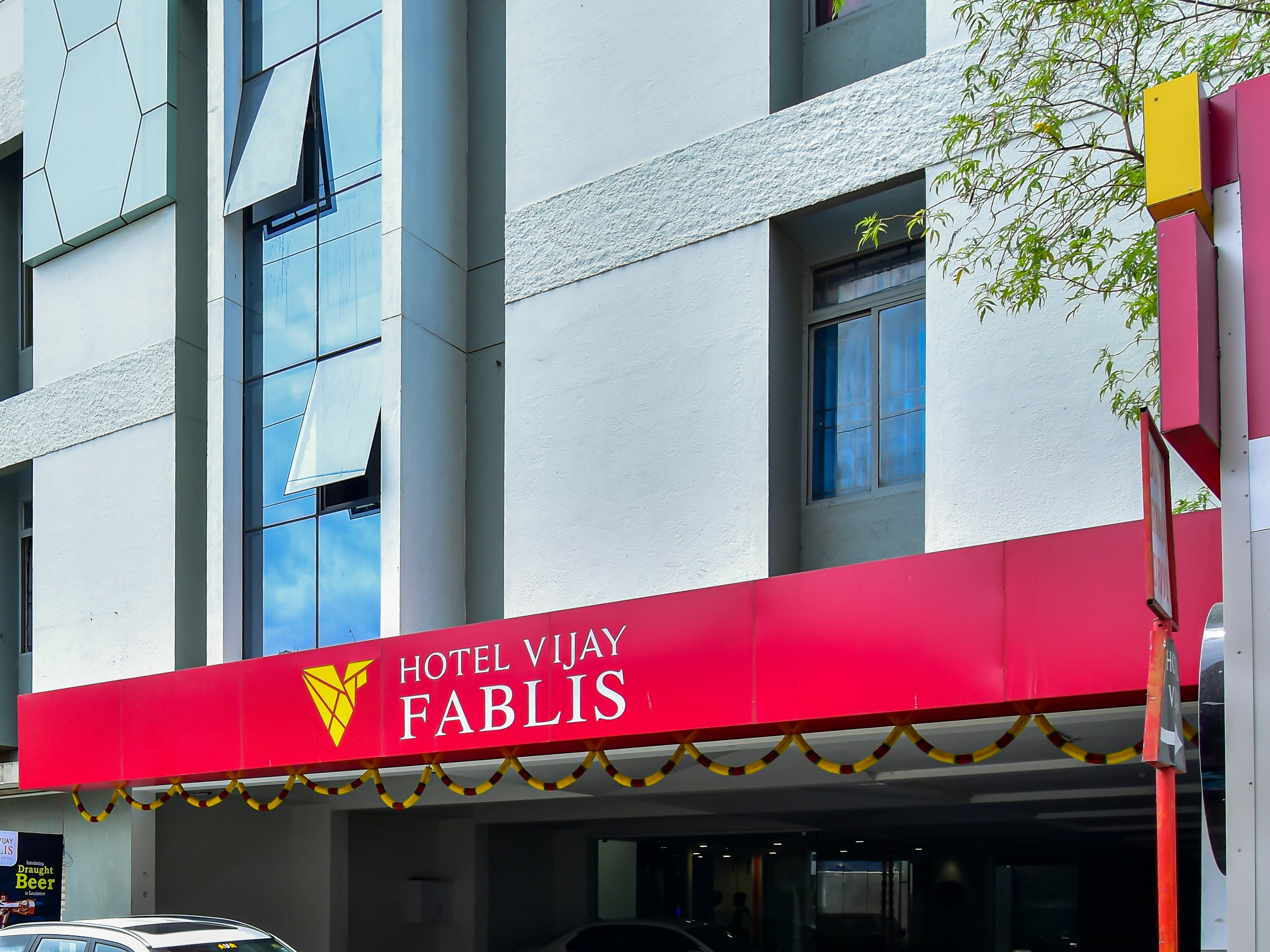 Hotel Vijay Fablis - Tap to explore photos