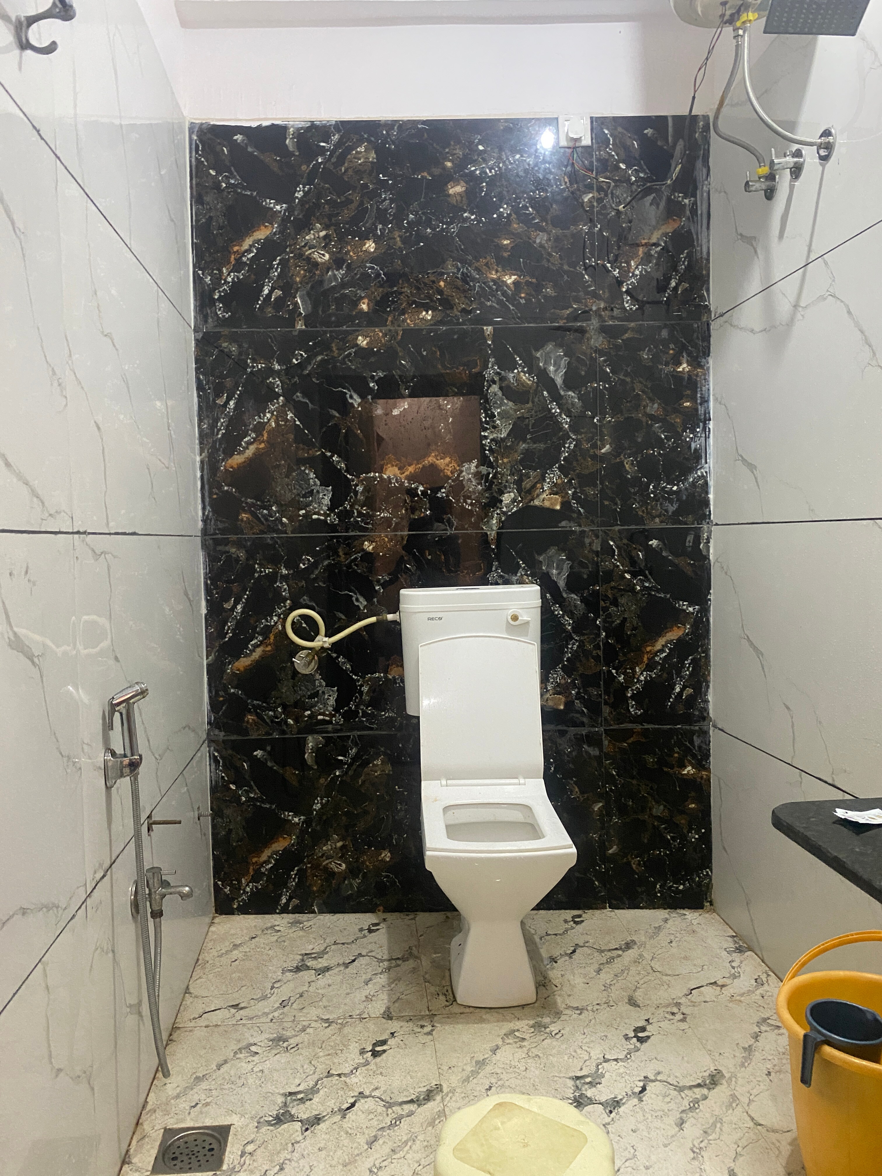 Hotel Shree Mohini Palace Ujjain - Tap to explore photos