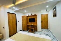 Hotel Skyland Ahmedabad