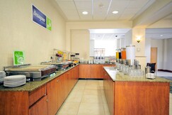 Holiday Inn Express & Suites Toluca Zona Aeropuerto, an IHG Hotel