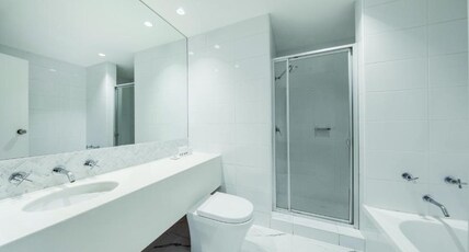 Vibe Hotel Sydney Room Type - Master Family Suite King or Twin Vibe Hotel Sydney Room Type - Master Family Suite King or Twin