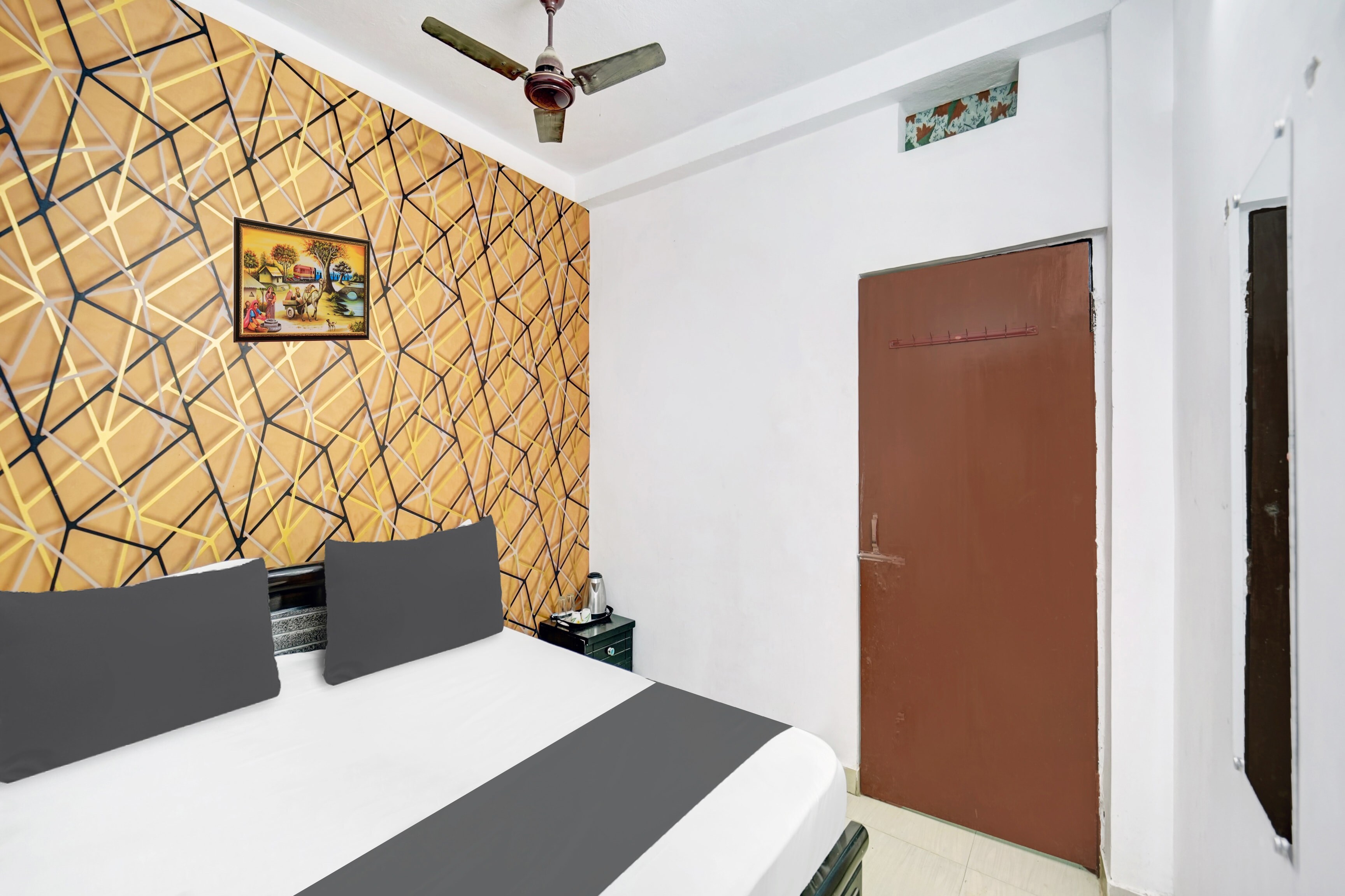 Hotel O New Grand Palace - Tap to explore photos