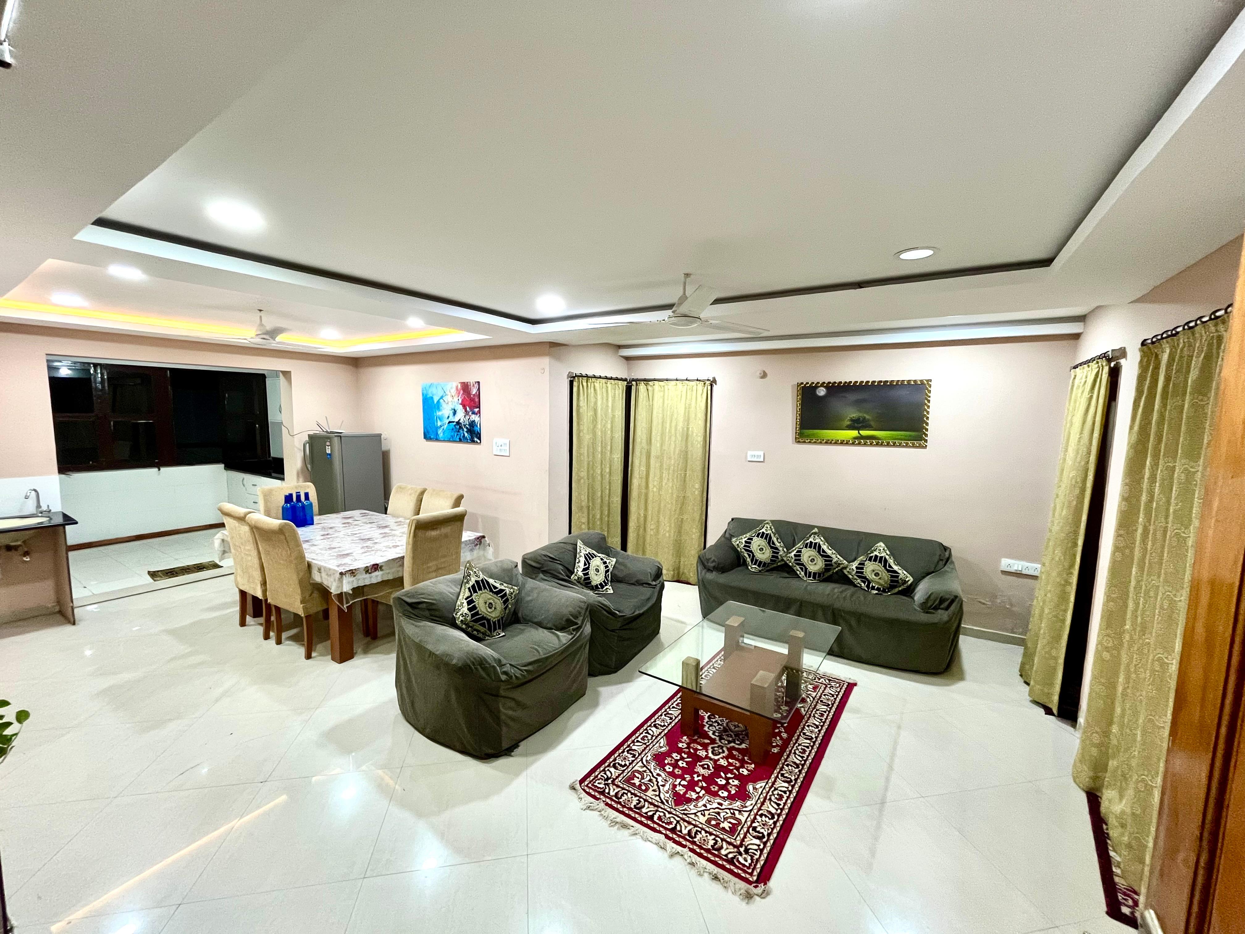 Cozy Dens Jubilee Hills Hyderabad - Tap to explore photos