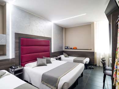 ibis Styles Milano Centro - Tap to explore photos