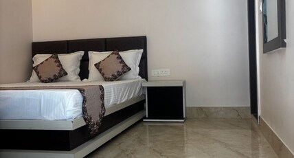 Golden Vista Resort - 10 min from Mayapur Temple Room Type - STANDARD ROOM