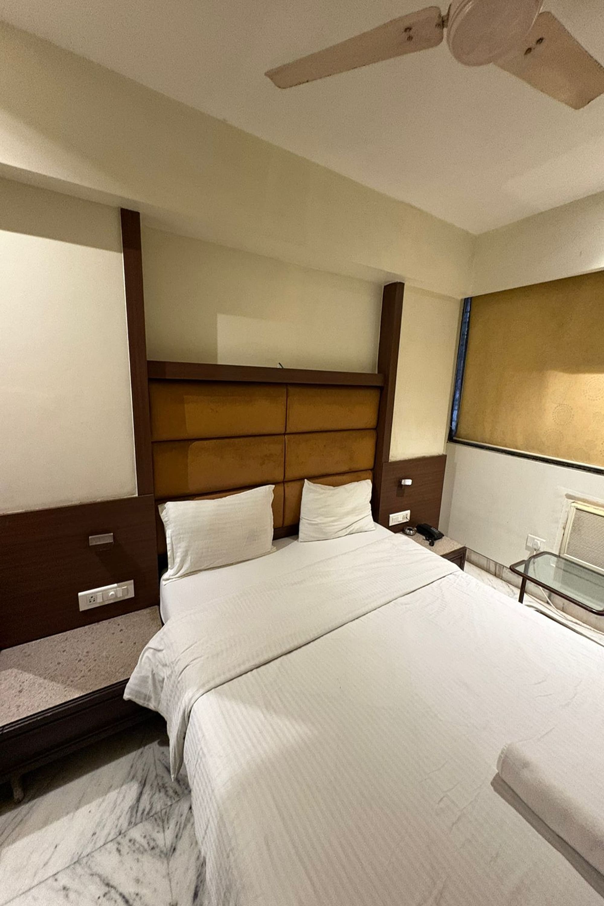 Pravasi Residency - Tap to explore photos