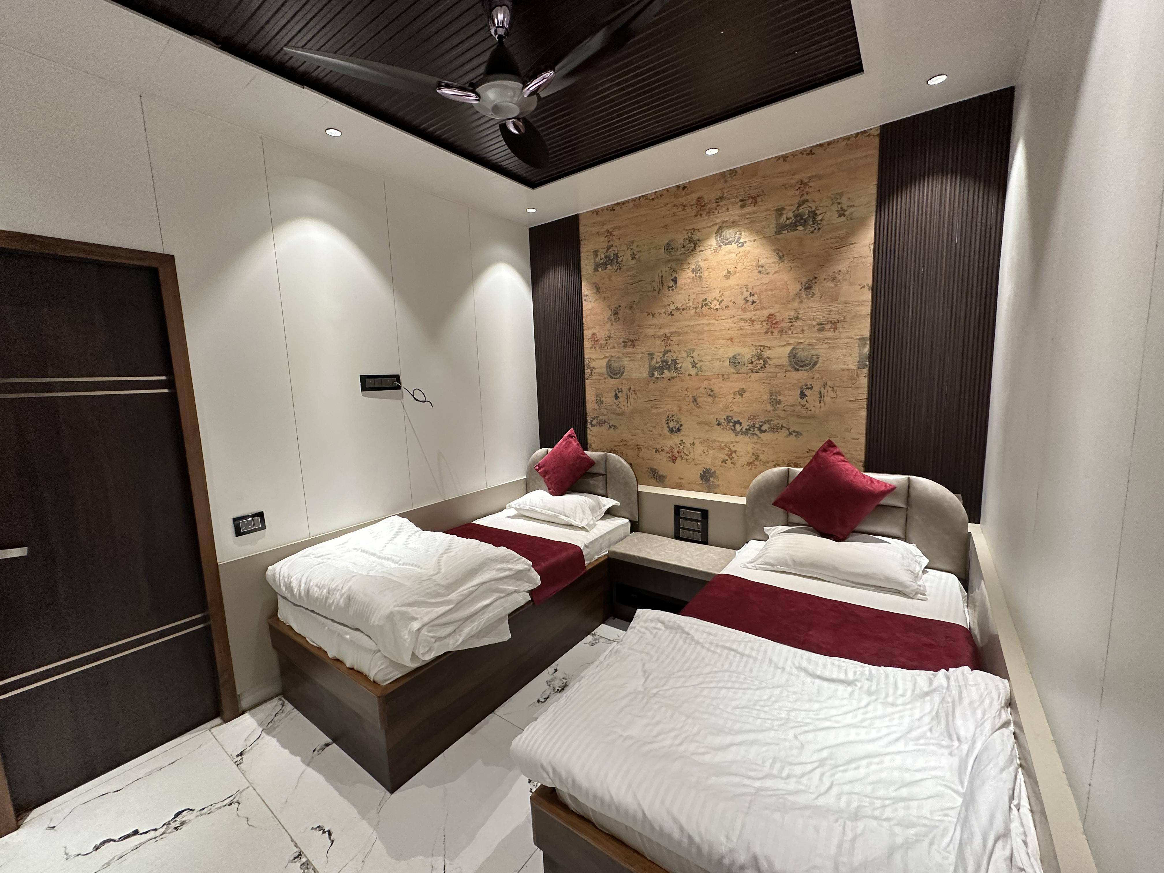 Hotel Rajdarbar - Tap to explore photos