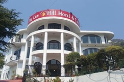 The Luv Hill Hotel And Cafe
