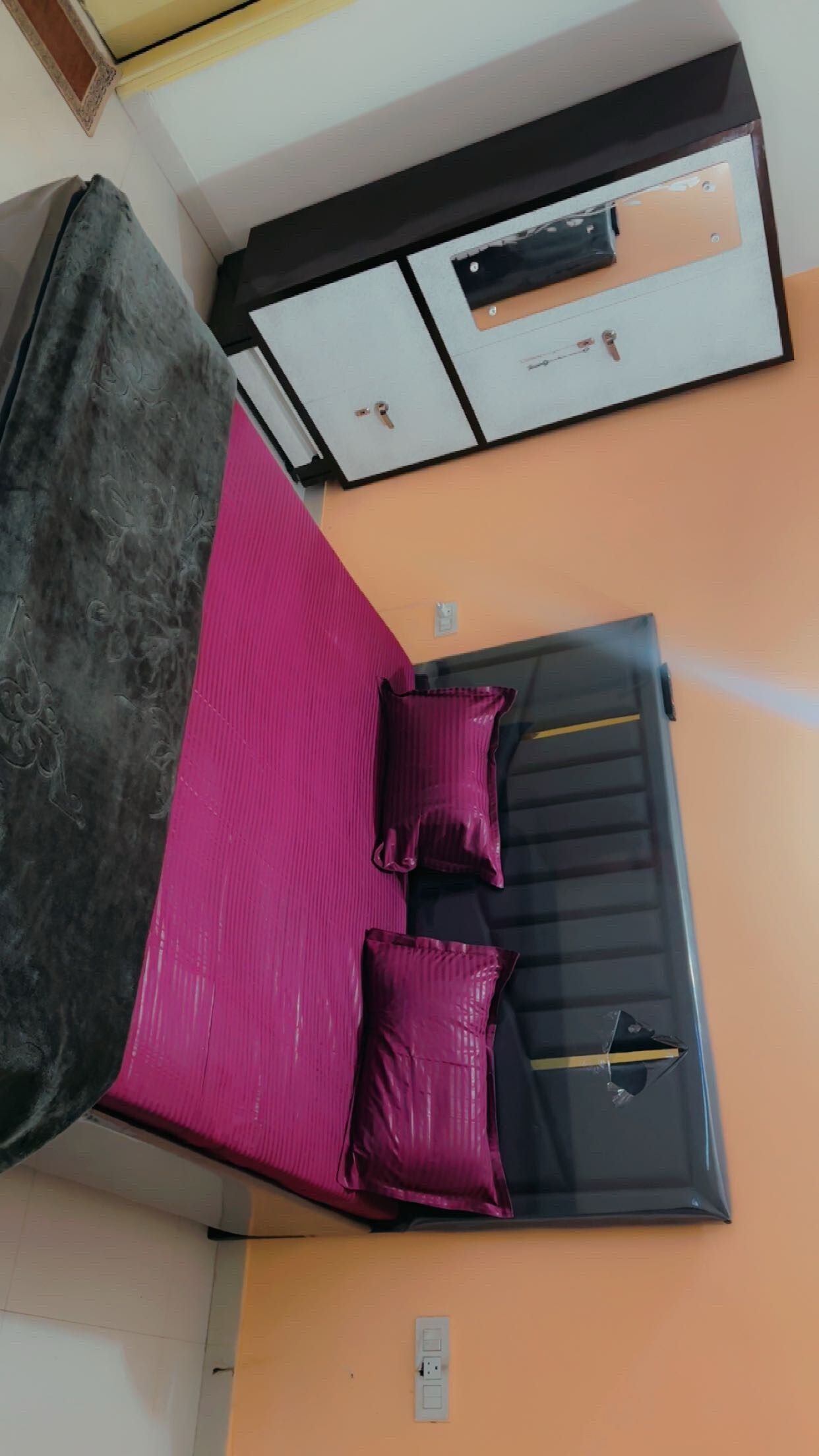 Yuvika independent homestay - Tap to explore photos
