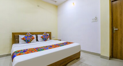 FabHotel Lake Link Room Type - Deluxe Room FabHotel Lake Link Room Type - Deluxe Room