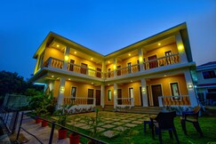 Virat Square Garden | Rooms & Caretaker