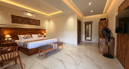 Blue waters wayanad Room Type - Pool Side Suite Room