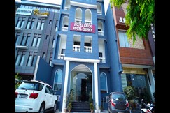 Hotel Erica Royal Crown